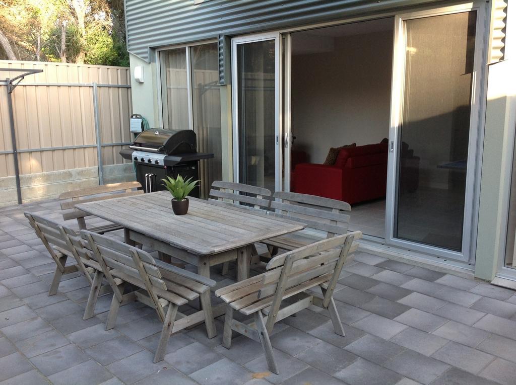 Elandra Holiday Home Moana Esterno foto